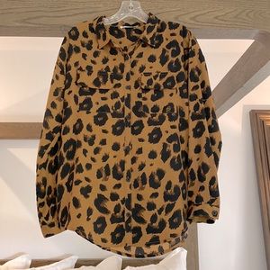 Women’s Cheetah Print Button Up Blouse Size S